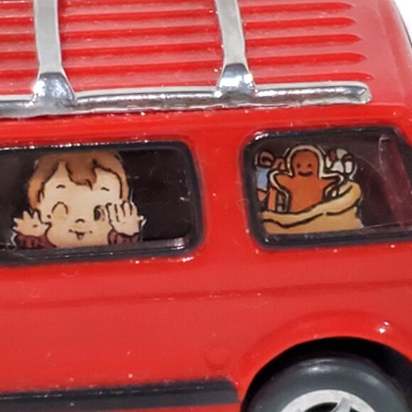 Enesco MOM'S TAXI Christmas Ornament Campbells Soup Kids in car windows DAMAGED - Picture 8 of 11